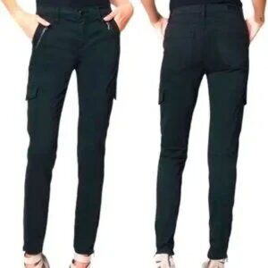 *NWT* Blank NYC The Reade Spring Casual Chic Crop Skinny Moto Cargo Pants